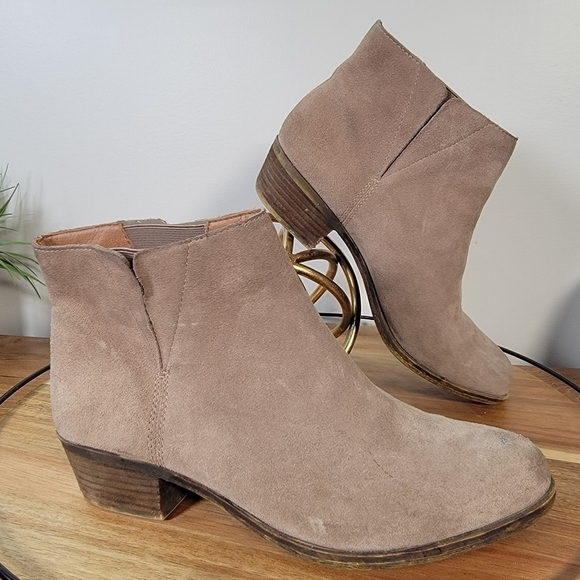 Lucky Brand Benissa Suede Ankle Boots Size 9.5 - Picture 7 of 17